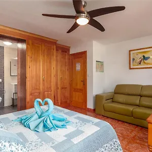 2* Bed and breakfast Madnis (adults Only)